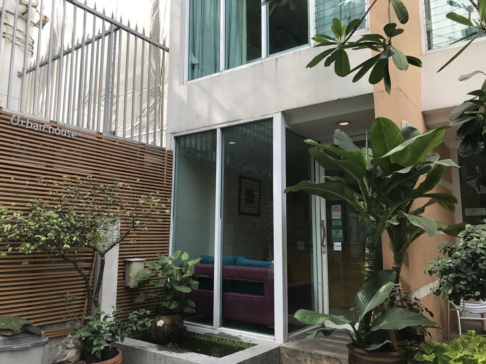 Urban House Hotel Bangkok Exterior foto