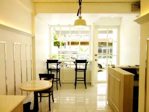 Urban House Hotel Bangkok Exterior foto